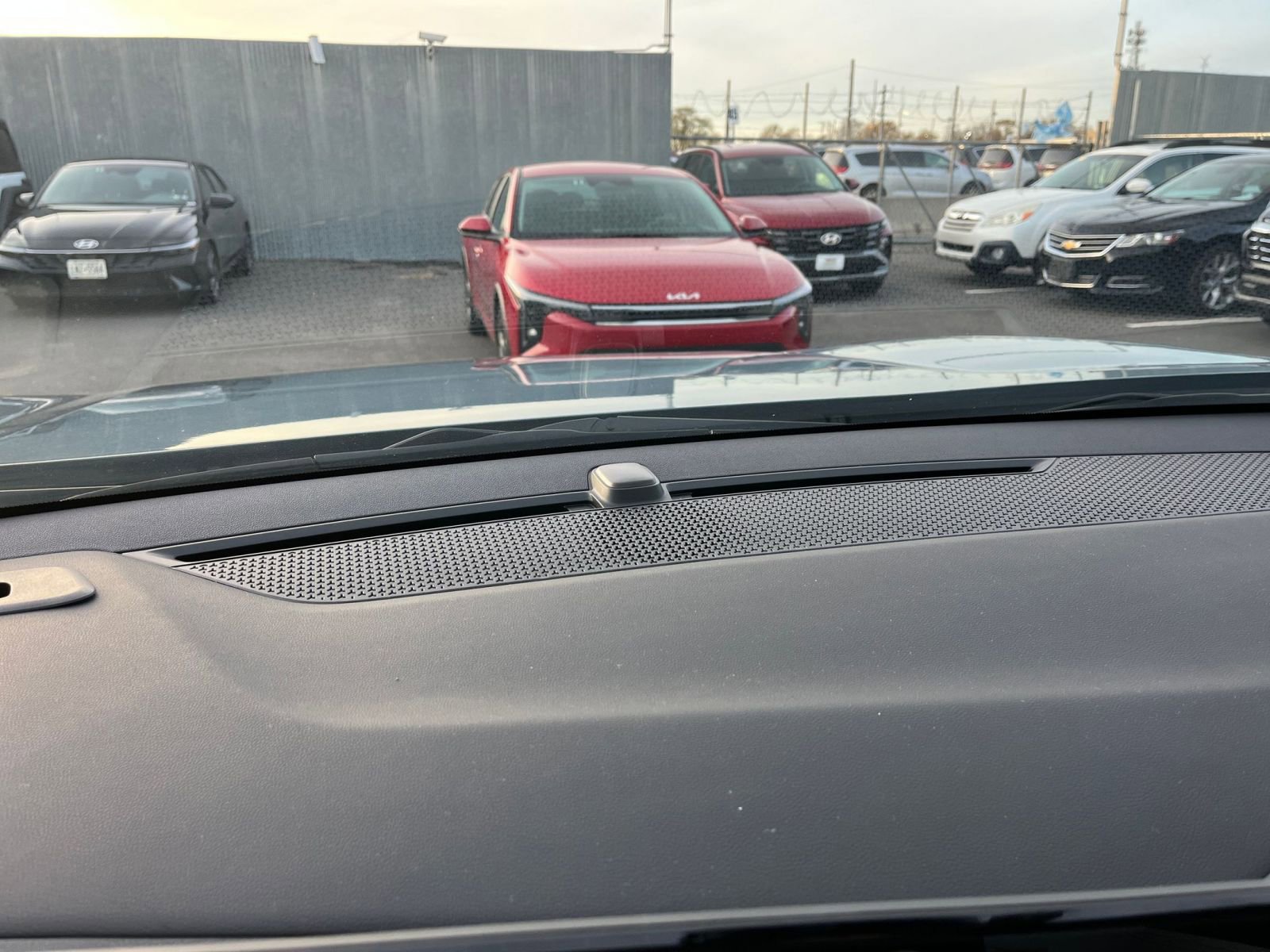 Used 2025 Chevrolet Equinox LT image 18