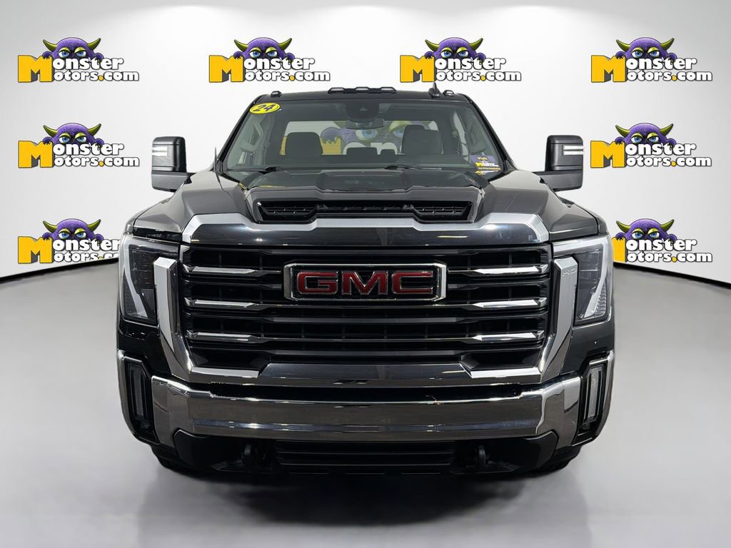 Used 2024 GMC Sierra 2500 SLE w/ SLE Value Package; image 2