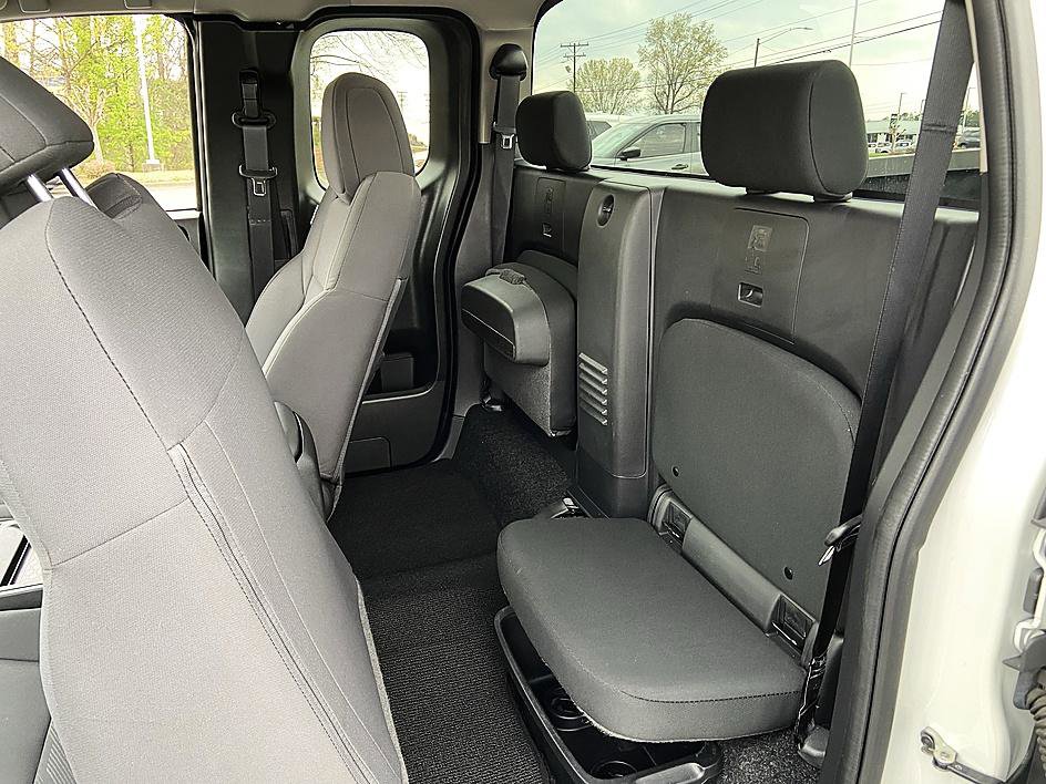 Certified 2024 Nissan Frontier S w/ Technology Package image 12