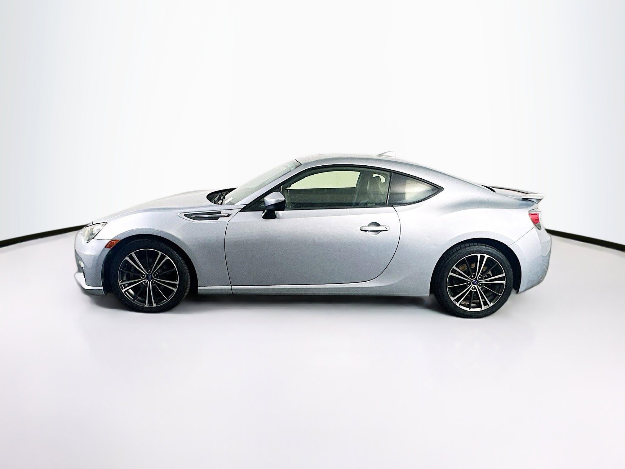 Used 2015 Subaru BRZ Limited w/ Popular Package #1B RWD image 4