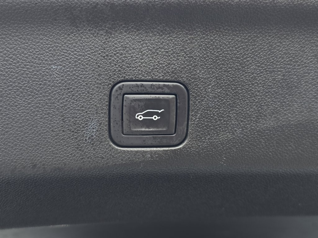 Certified 2024 Chevrolet Tahoe LT image 11