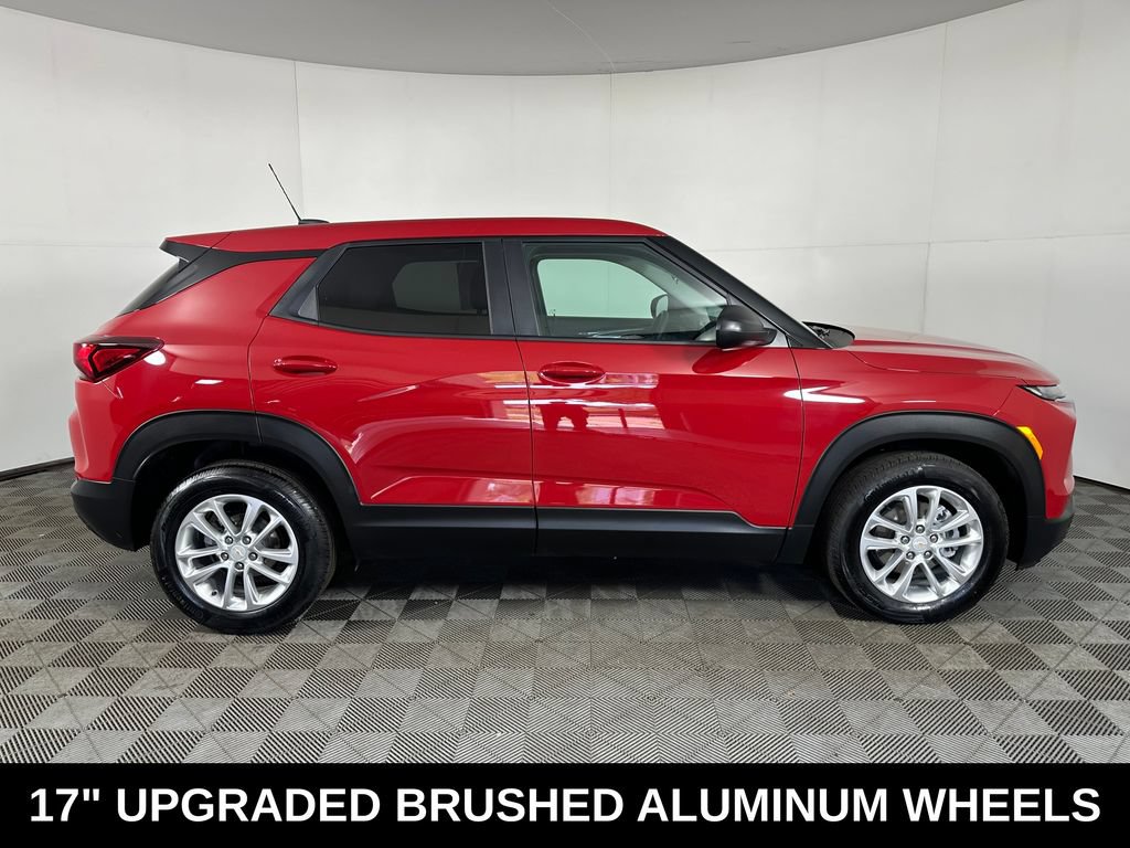 Used 2026 Chevrolet TrailBlazer LS w/ LS Convenience Package FWD image 6