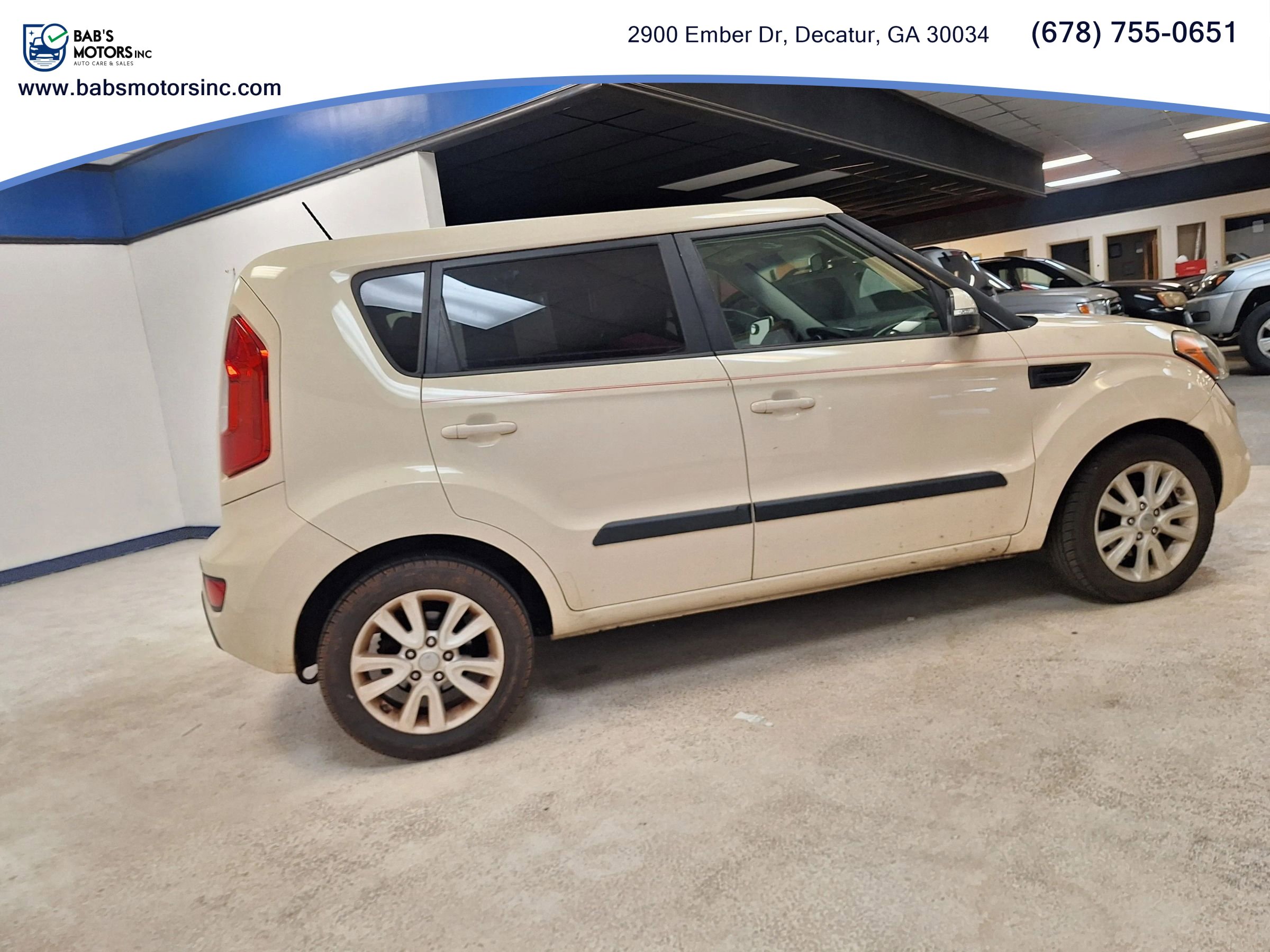 Used 2013 Kia Soul + image 2