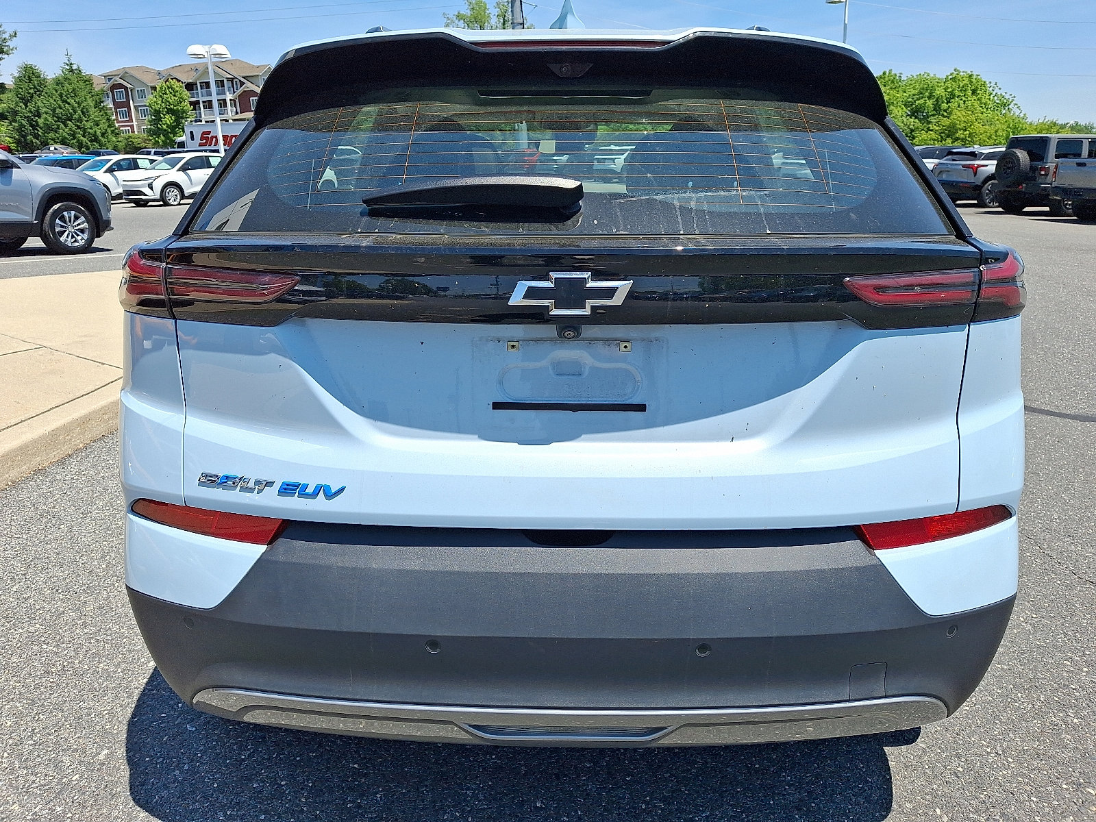 Certified 2023 Chevrolet Bolt EUV Premier w/ Sun & Sound Package FWD image 6