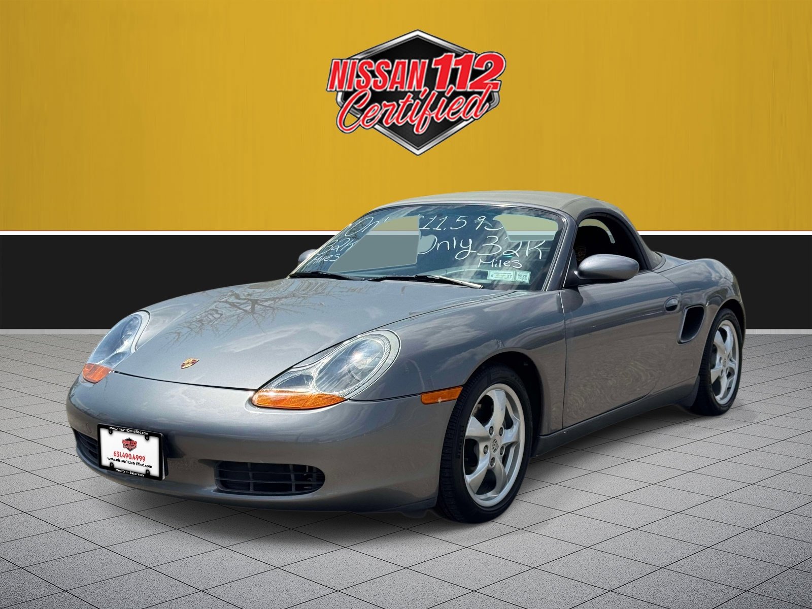 Used 2001 Porsche Boxster RWD image 2