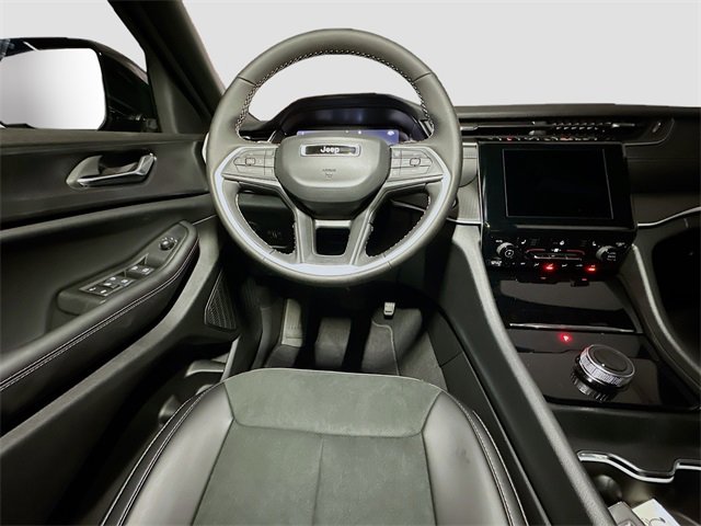 New 2025 Jeep Grand Cherokee 4WD image 27