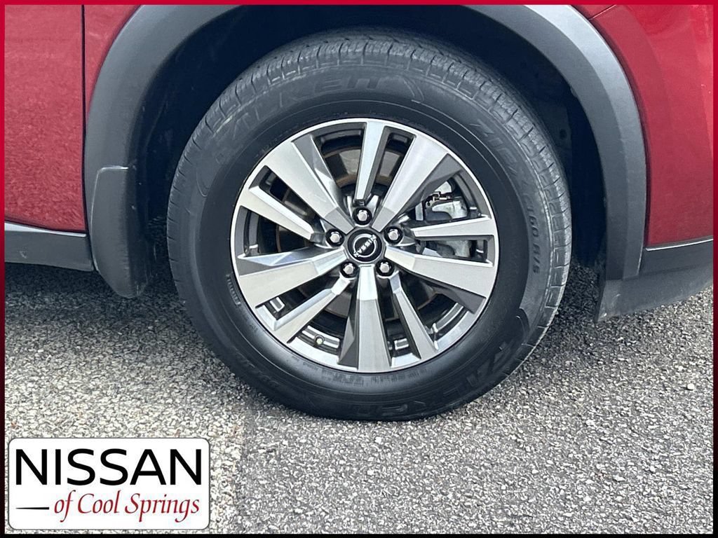 Used 2023 Nissan Pathfinder SL AWD/4WD image 9