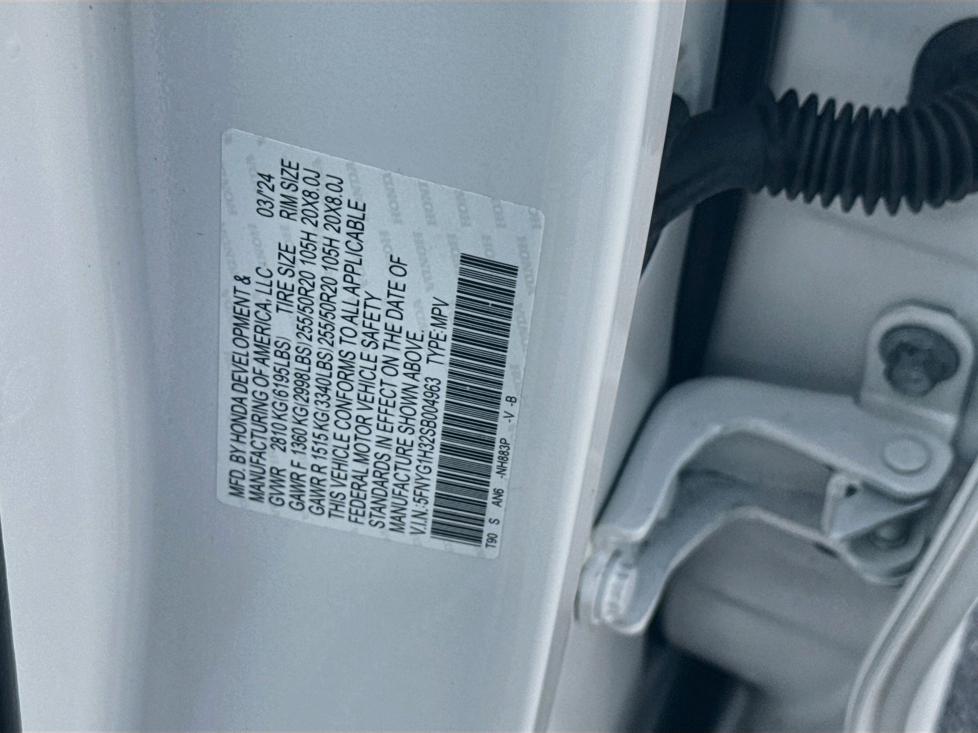 Certified 2025 Honda Pilot Sport image 37