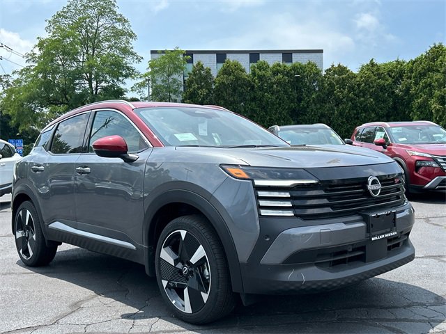 New 2025 Nissan Kicks SR w/ Interior Electronics Package image 1