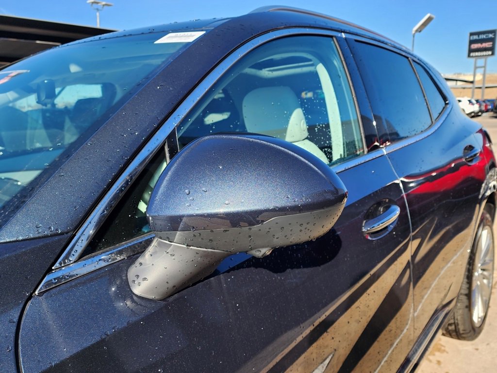 New 2026 Buick Envision Avenir image 12