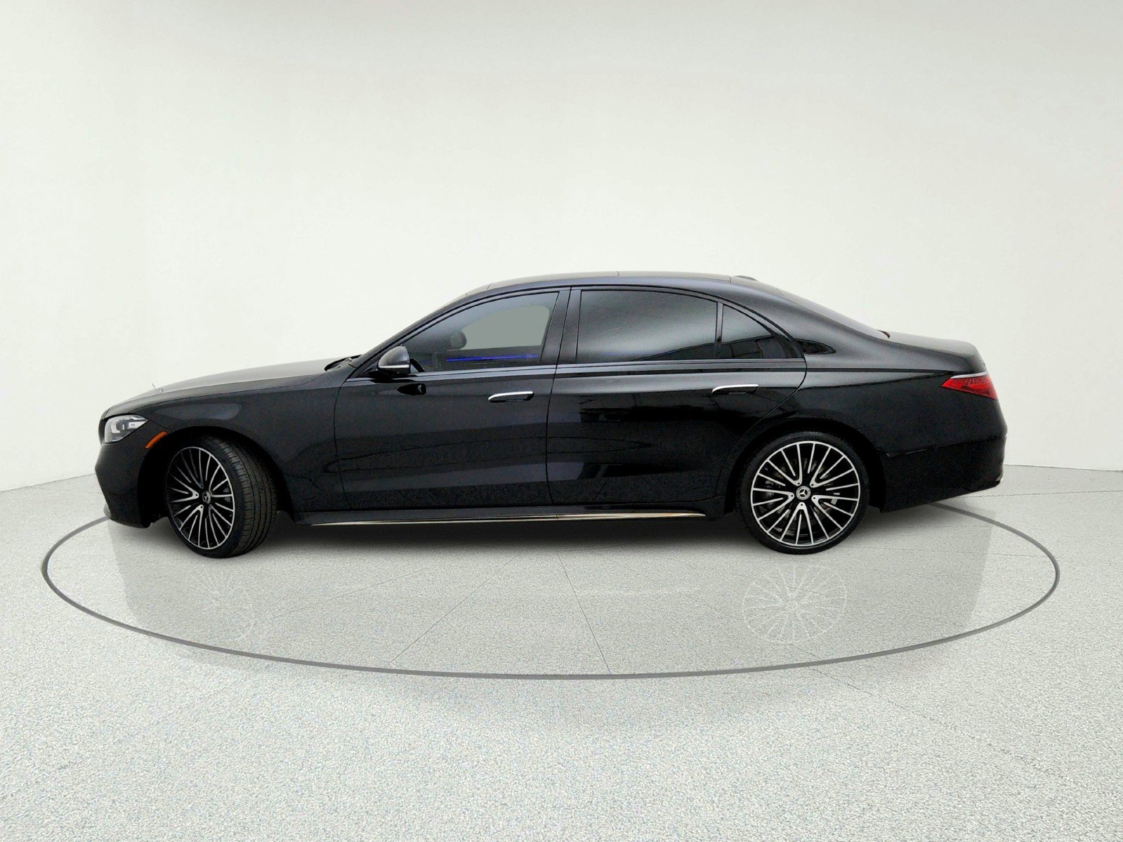 Certified 2024 Mercedes-Benz S 580 4MATIC Sedan image 14