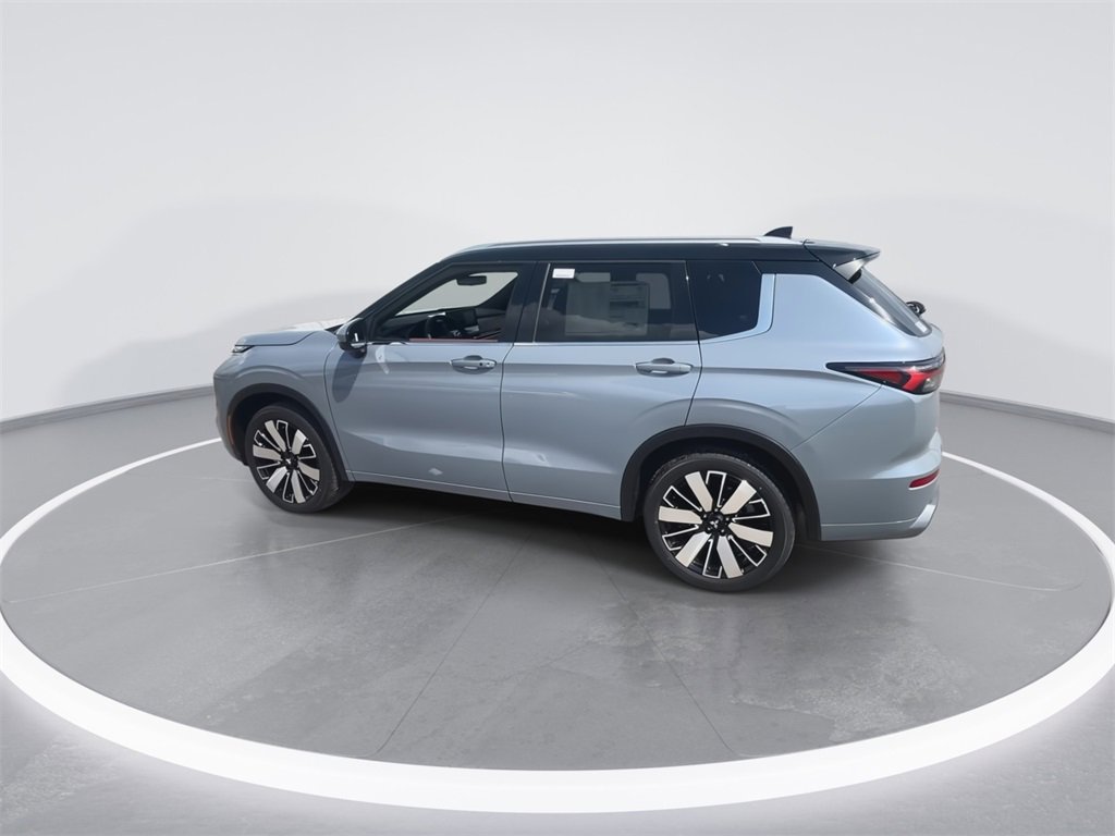 New 2025 Mitsubishi Outlander SEL image 6
