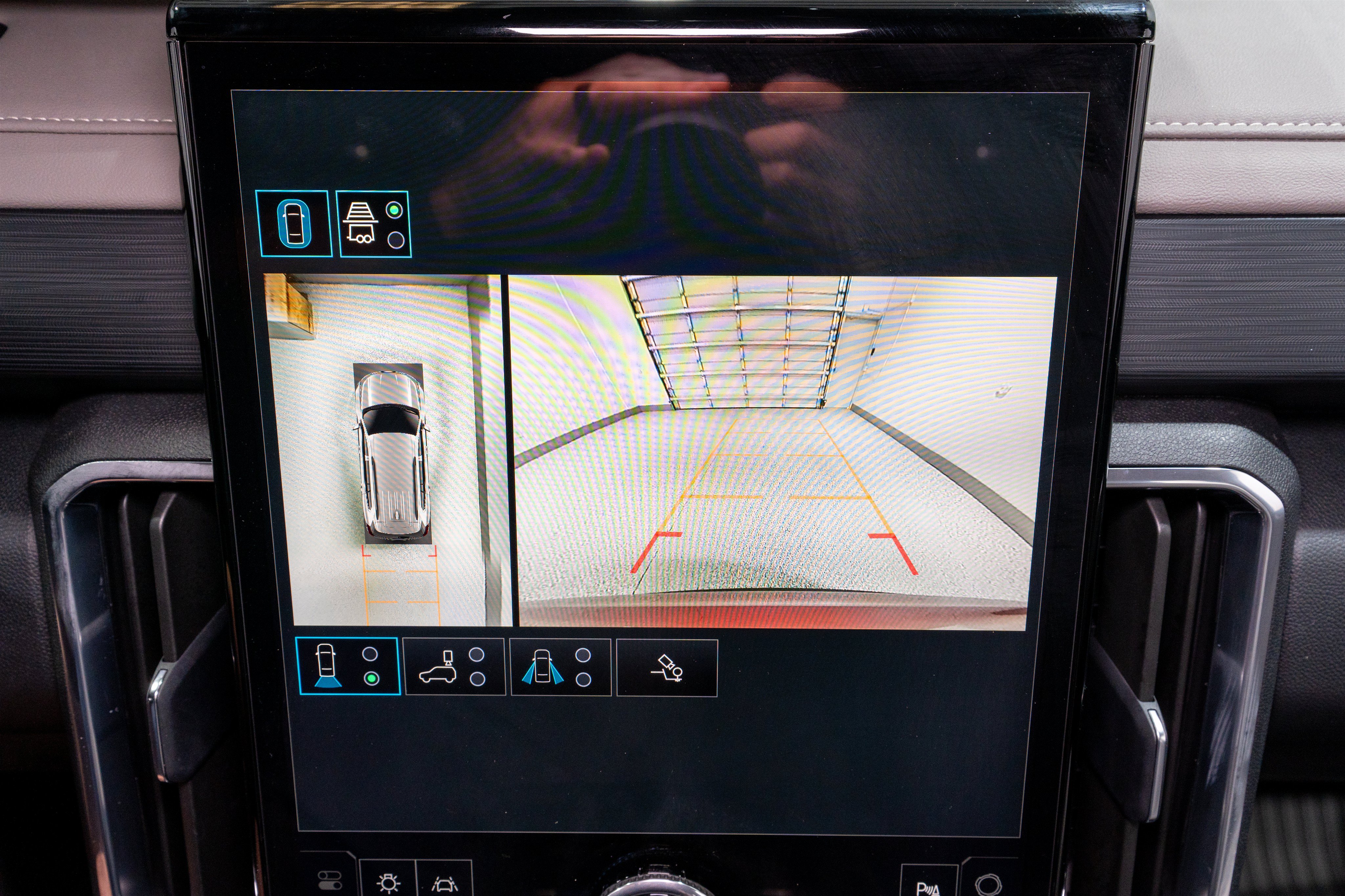 Used 2026 GMC Acadia Elevation w/ Black Edition FWD image 21