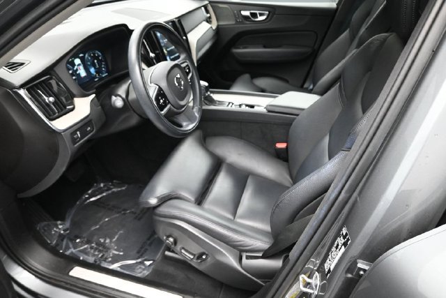 Used 2020 Volvo XC60 T5 Inscription w/ Protection Package Premier AWD/4WD image 17