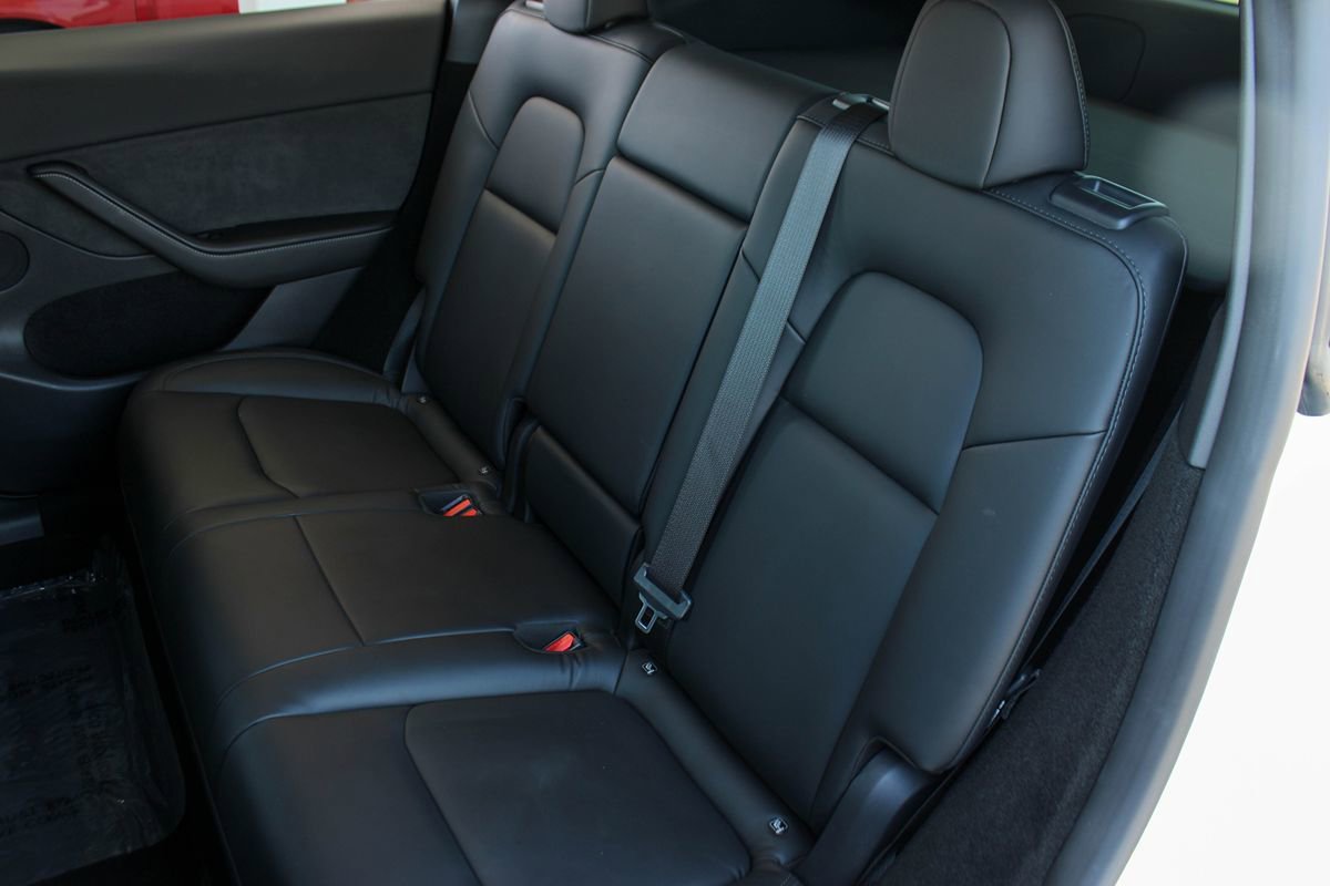 Used 2023 Tesla Model Y Long Range AWD/4WD image 19