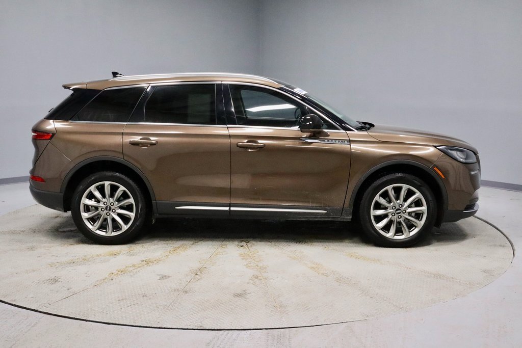 Used 2022 Lincoln Corsair FWD w/ Premium Package image 13