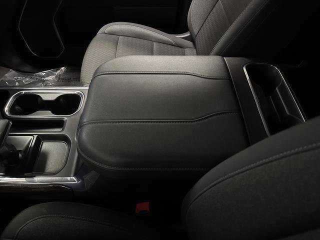 Used 2024 GMC Sierra 1500 Elevation image 19