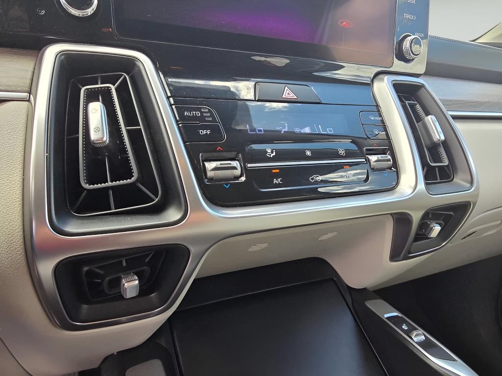 Used 2022 Kia Sorento EX FWD image 18