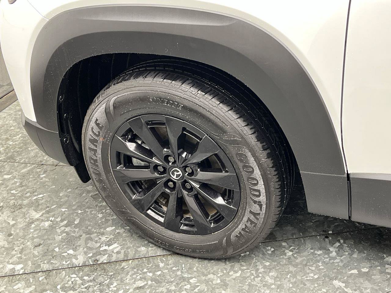 Certified 2026 MAZDA CX-50 AWD 2.5 Hybrid w/ Premium Pkg image 34