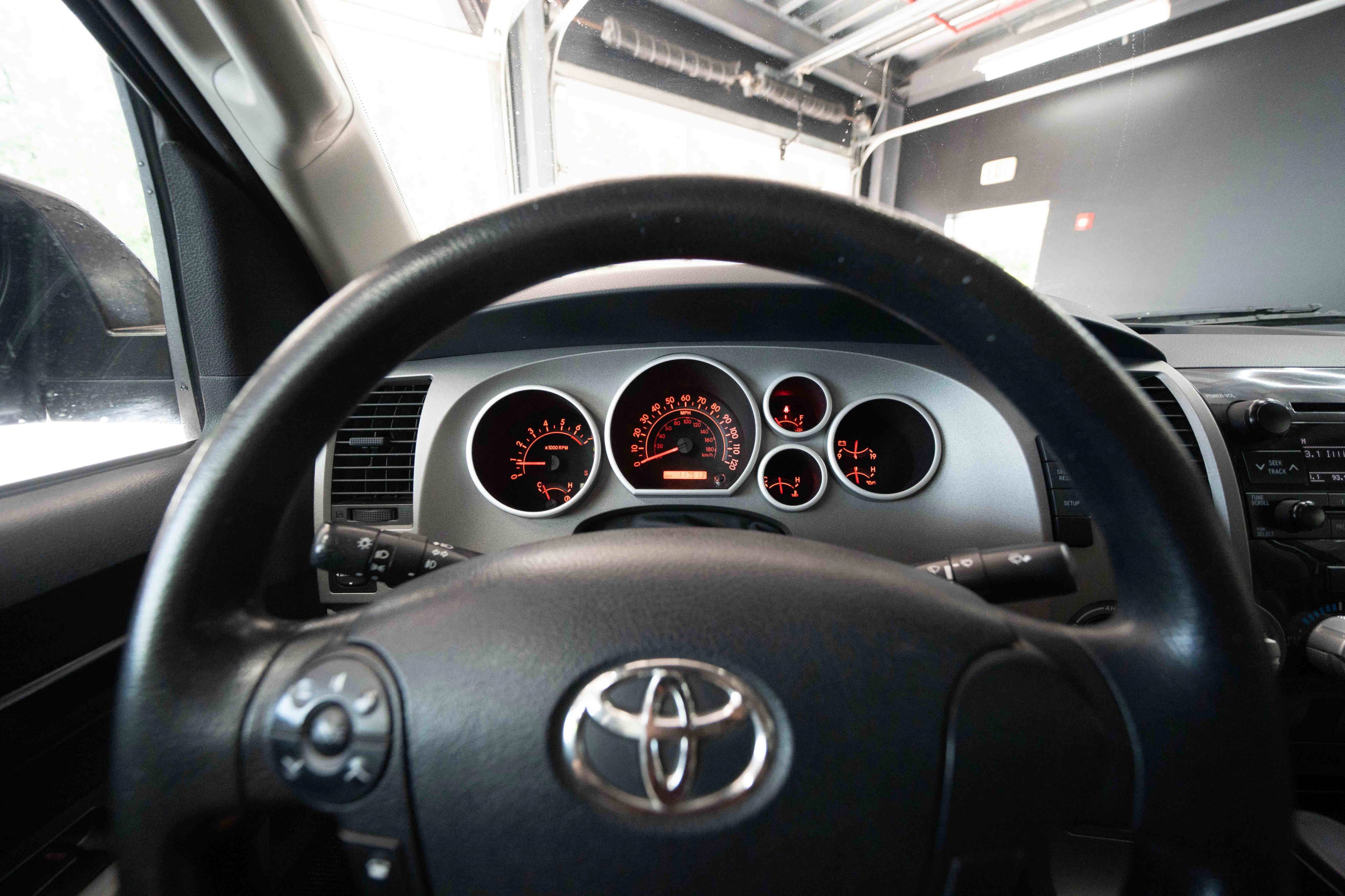 Used 2013 Toyota Tundra 4x4 Double Cab w/ TRD Off-Road Pkg image 15
