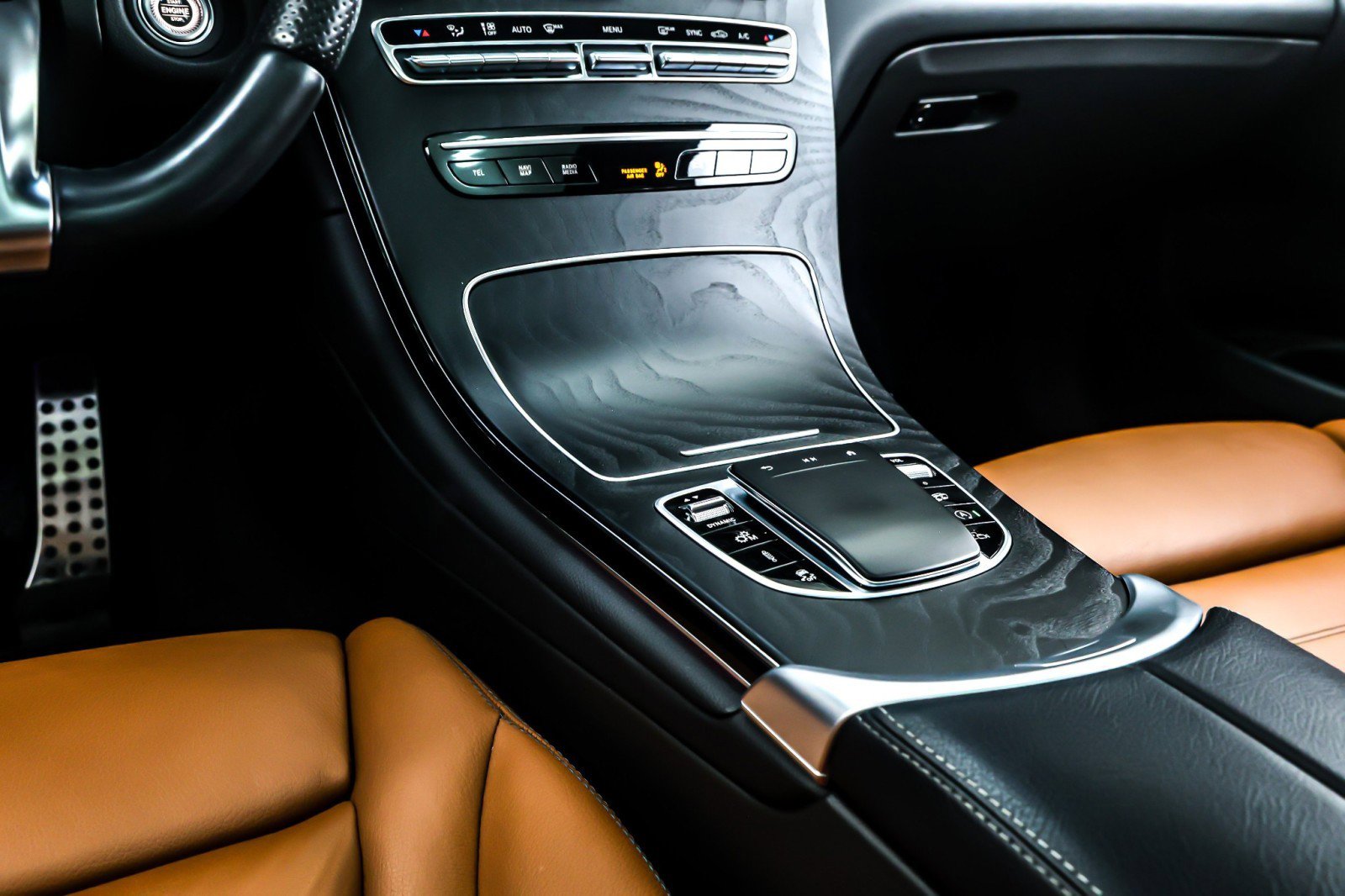 Used 2022 Mercedes-Benz GLC 43 AMG 4MATIC image 7