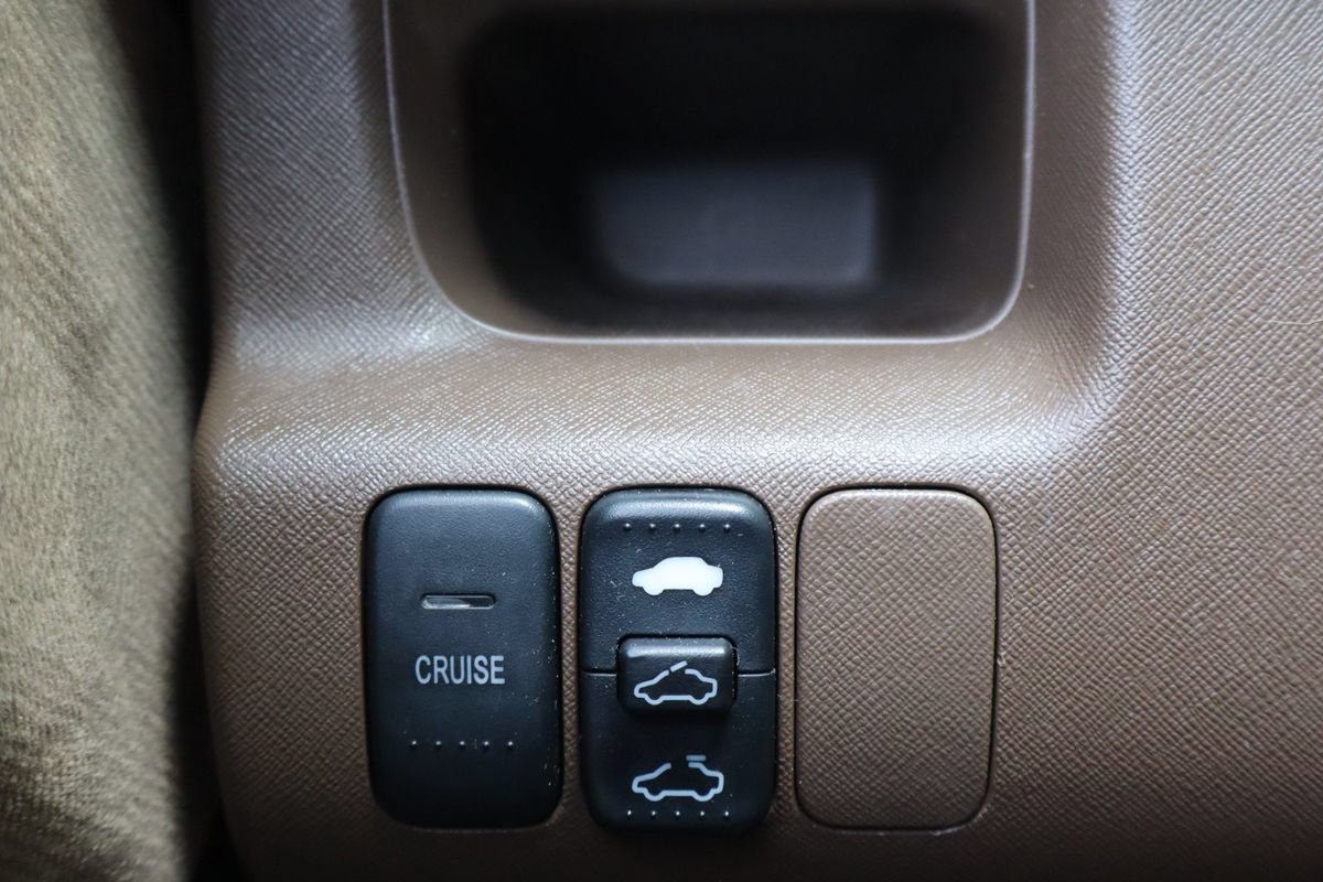 Used 2002 Honda CR-V EX image 30