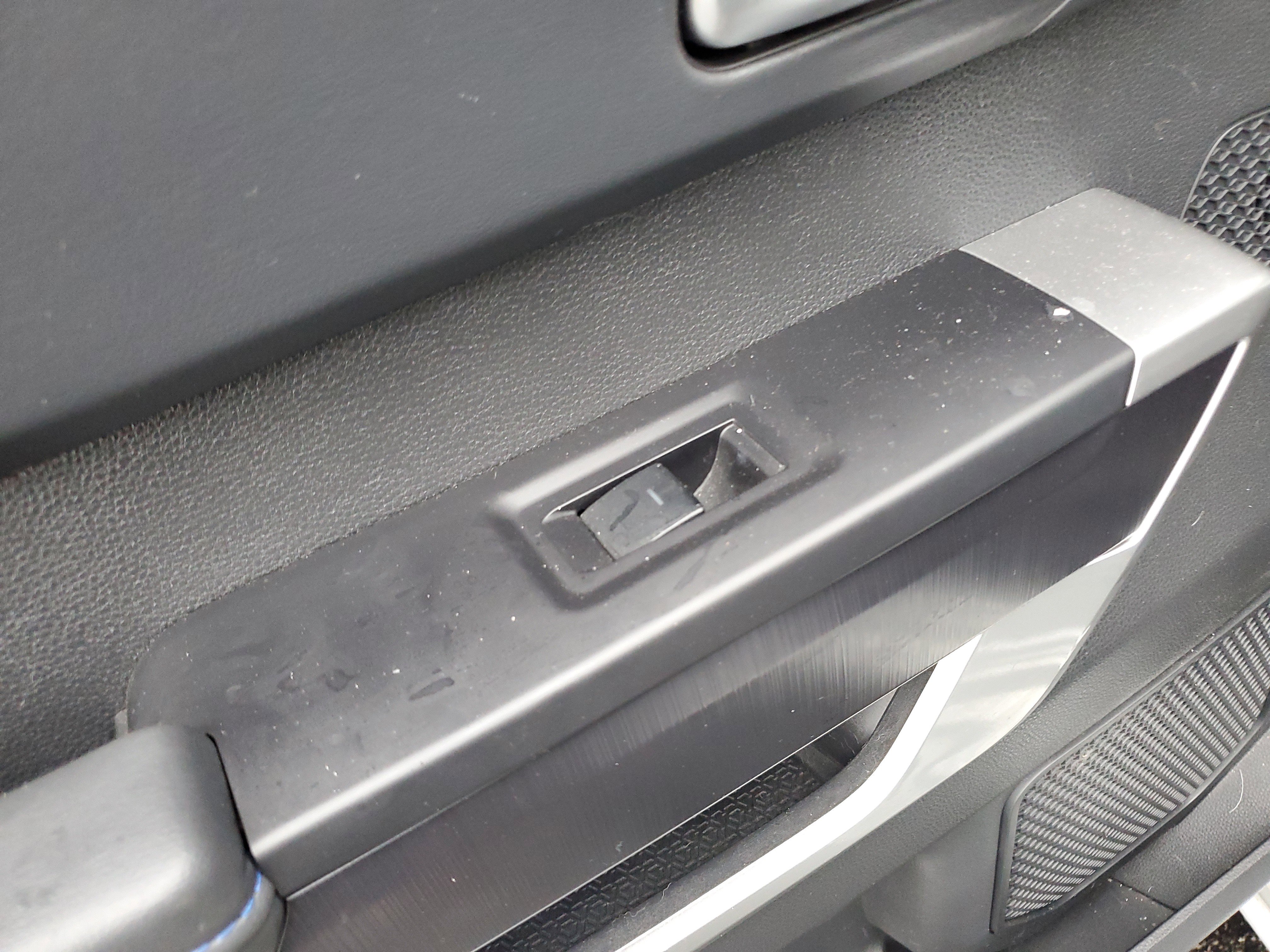 Used 2024 Toyota Tundra Platinum image 33