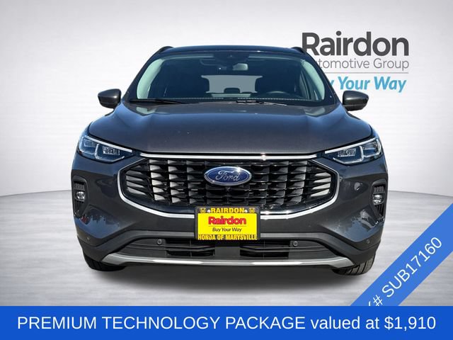 Used 2025 Ford Escape Platinum w/ Premium Technology Package AWD/4WD image 2