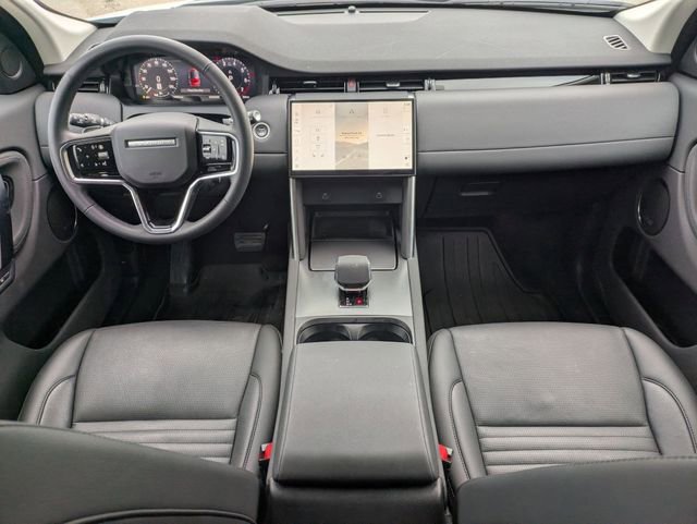 Used 2025 Land Rover Discovery Sport S image 14