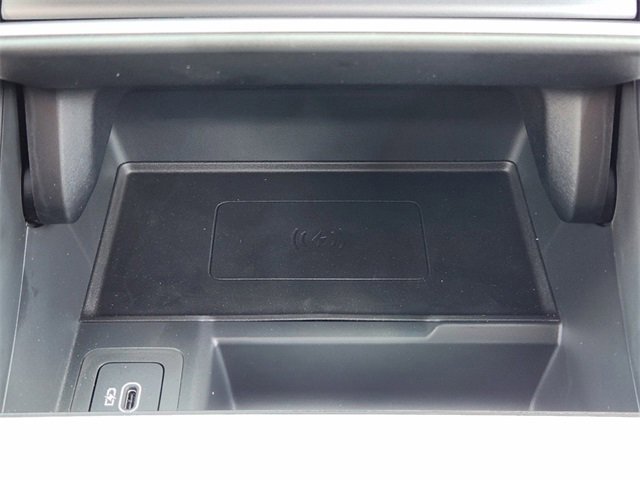 New 2024 Land Rover Range Rover Evoque S image 18