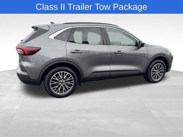 Used 2024 Ford Escape SE w/ PHEV Premium Package FWD image 3