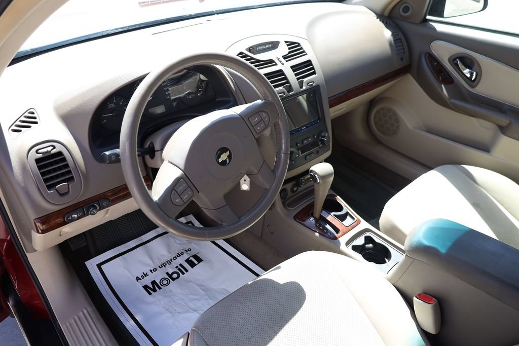 Used 2004 Chevrolet Malibu LT w/ Preferred Equipment Group FWD image 12