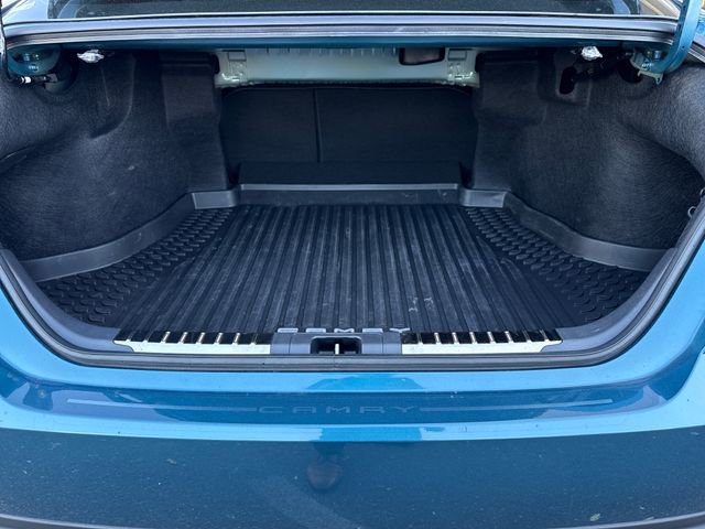 Used 2025 Toyota Camry LE w/ Convenience Package image 21