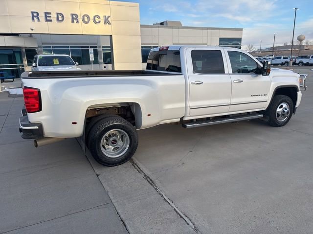 Used 2018 GMC Sierra 3500 Denali w/ Duramax Plus Package image 3