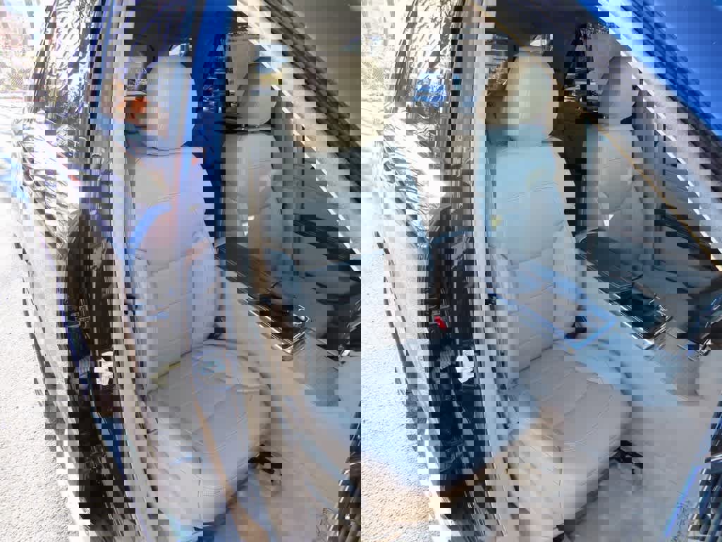 Used 2015 Mercedes-Benz ML 350 4MATIC image 19