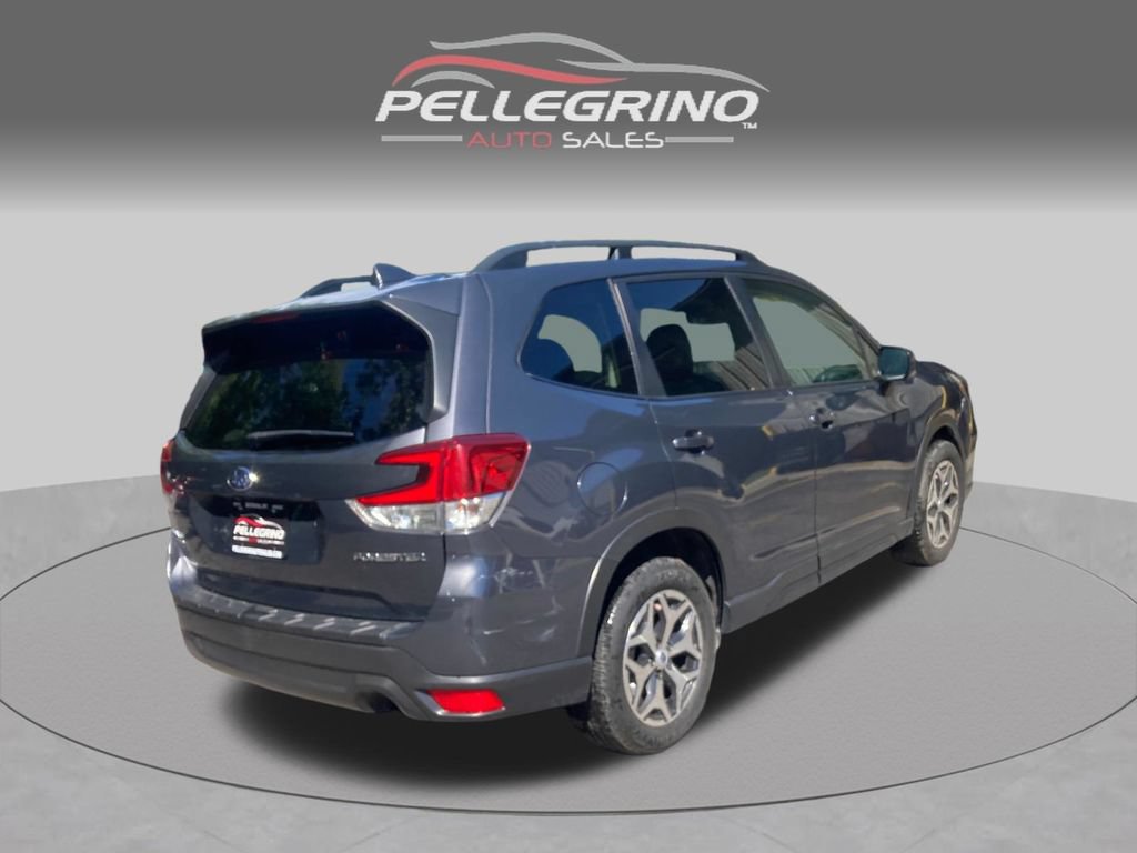 Used 2021 Subaru Forester Premium AWD/4WD image 7
