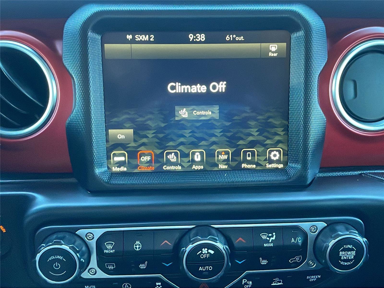 Used 2022 Jeep Wrangler Unlimited Rubicon w/ Steel Bumper Group image 26