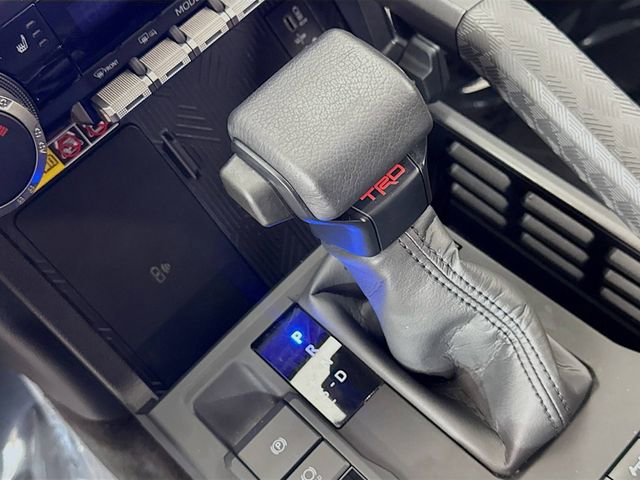 Used 2025 Toyota 4Runner TRD Off-Road image 17