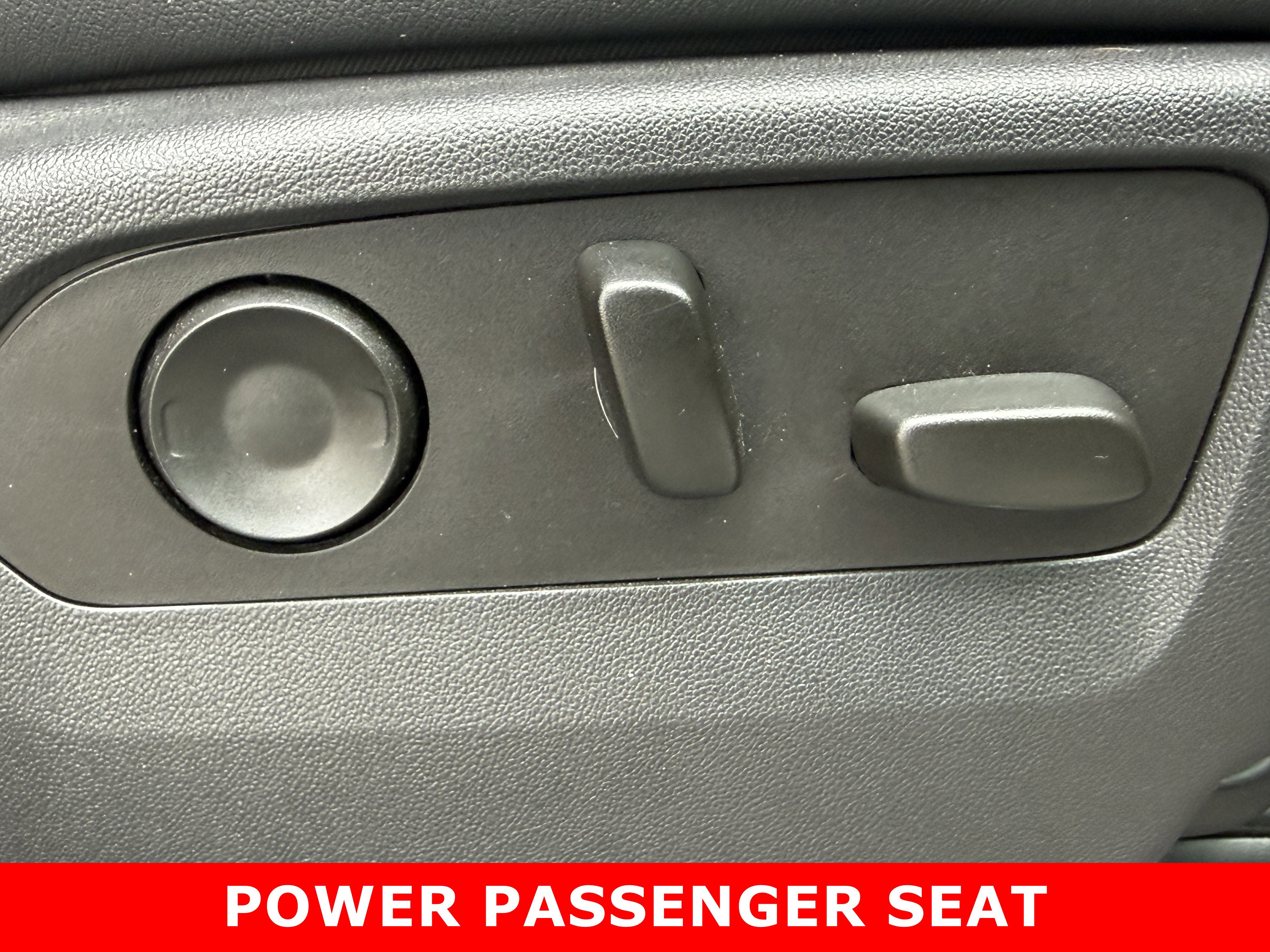 Used 2023 Chevrolet Silverado 1500 ZR2 w/ Technology Package image 18