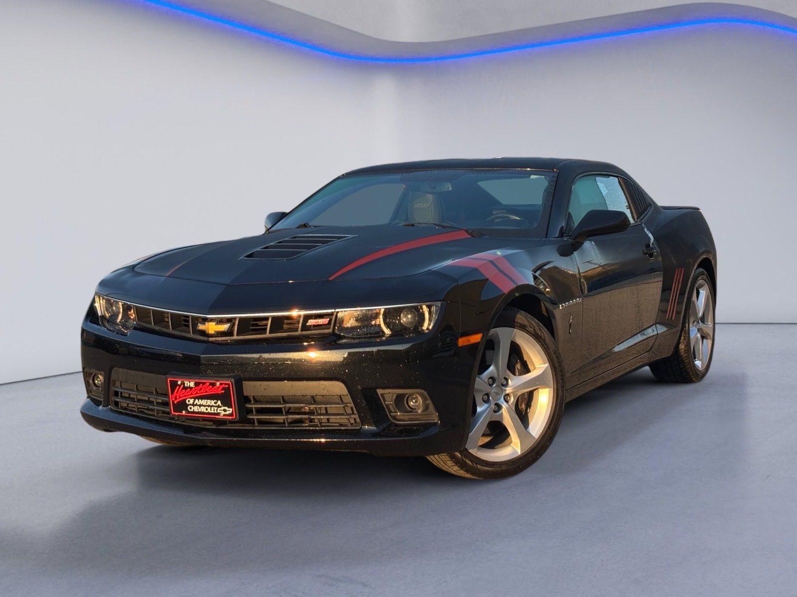 Used 2015 Chevrolet Camaro SS w/ RS Package image 2