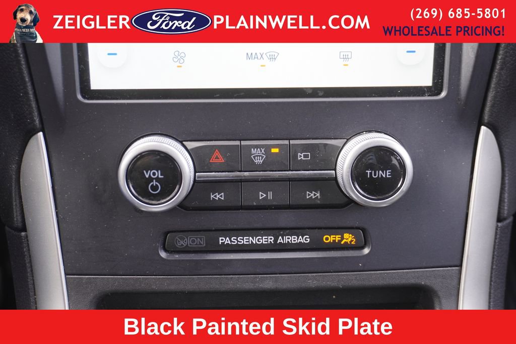 Used 2023 Ford Edge SE w/ Black Appearance Package image 19