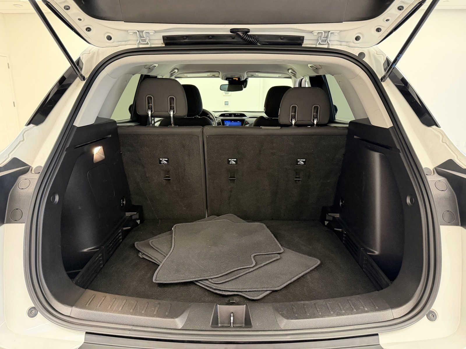 Used 2021 Chevrolet TrailBlazer LT w/ Convenience Package image 41