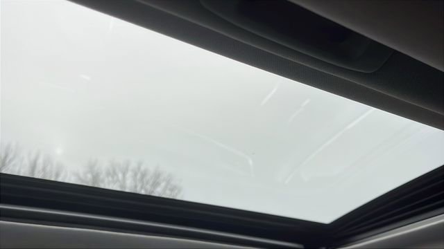 Certified 2023 Toyota Highlander XLE image 23