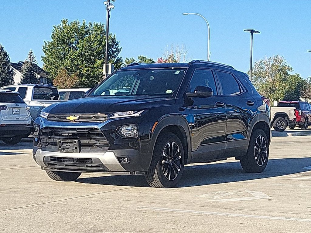 Used 2023 Chevrolet TrailBlazer LT AWD/4WD image 4