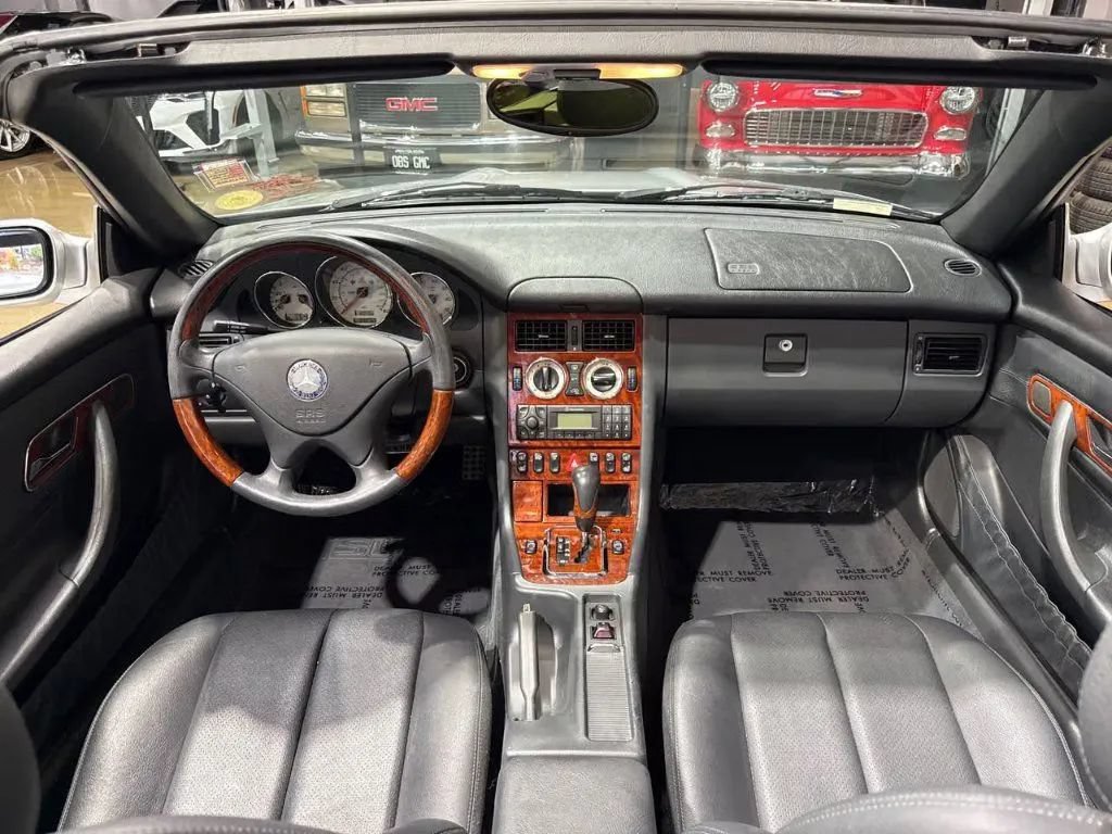 Used 2003 Mercedes-Benz SLK 320 image 15