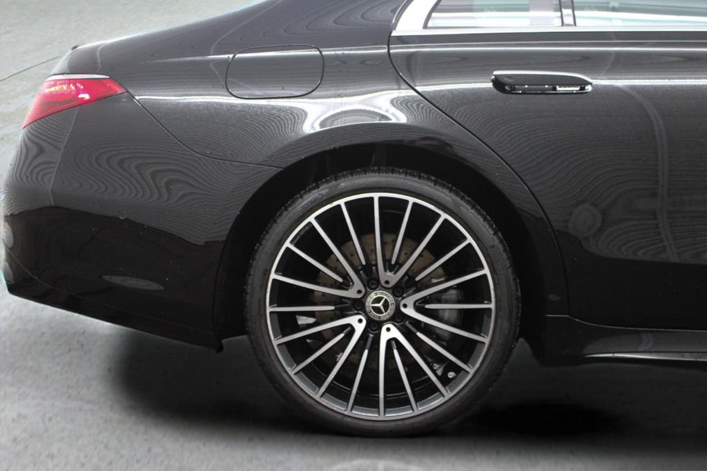 Used 2022 Mercedes-Benz S 580 4MATIC Sedan image 12