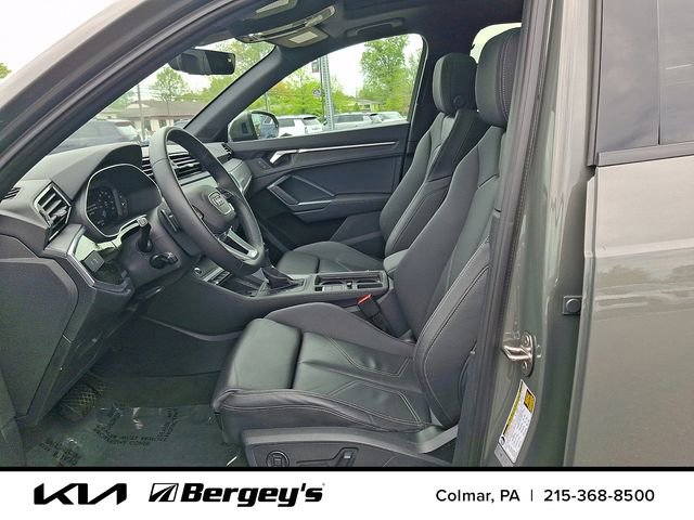 Used 2025 Audi Q3 2.0T Premium w/ Convenience Package AWD/4WD image 15