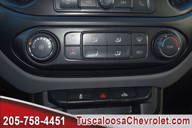 Used 2022 Chevrolet Colorado W/T image 32