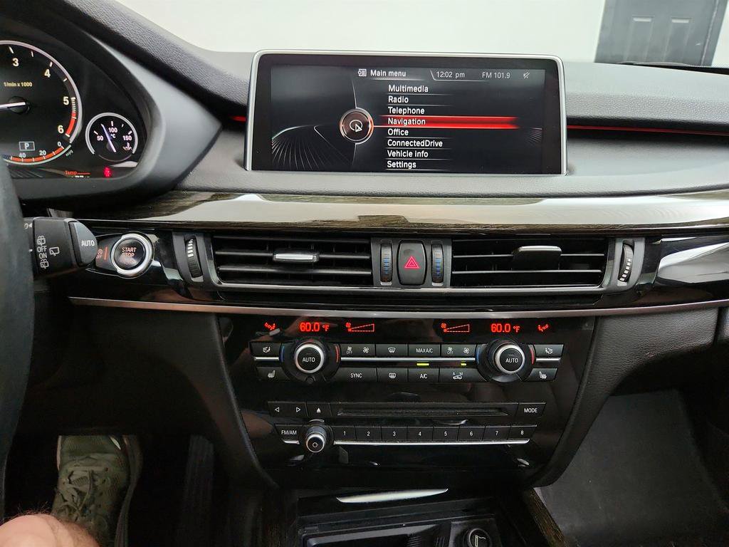 Used 2014 BMW X5 xDrive35d AWD/4WD image 21