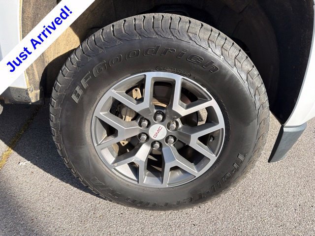 Used 2017 GMC Canyon SLE w/ All Terrain X Package AWD/4WD image 21